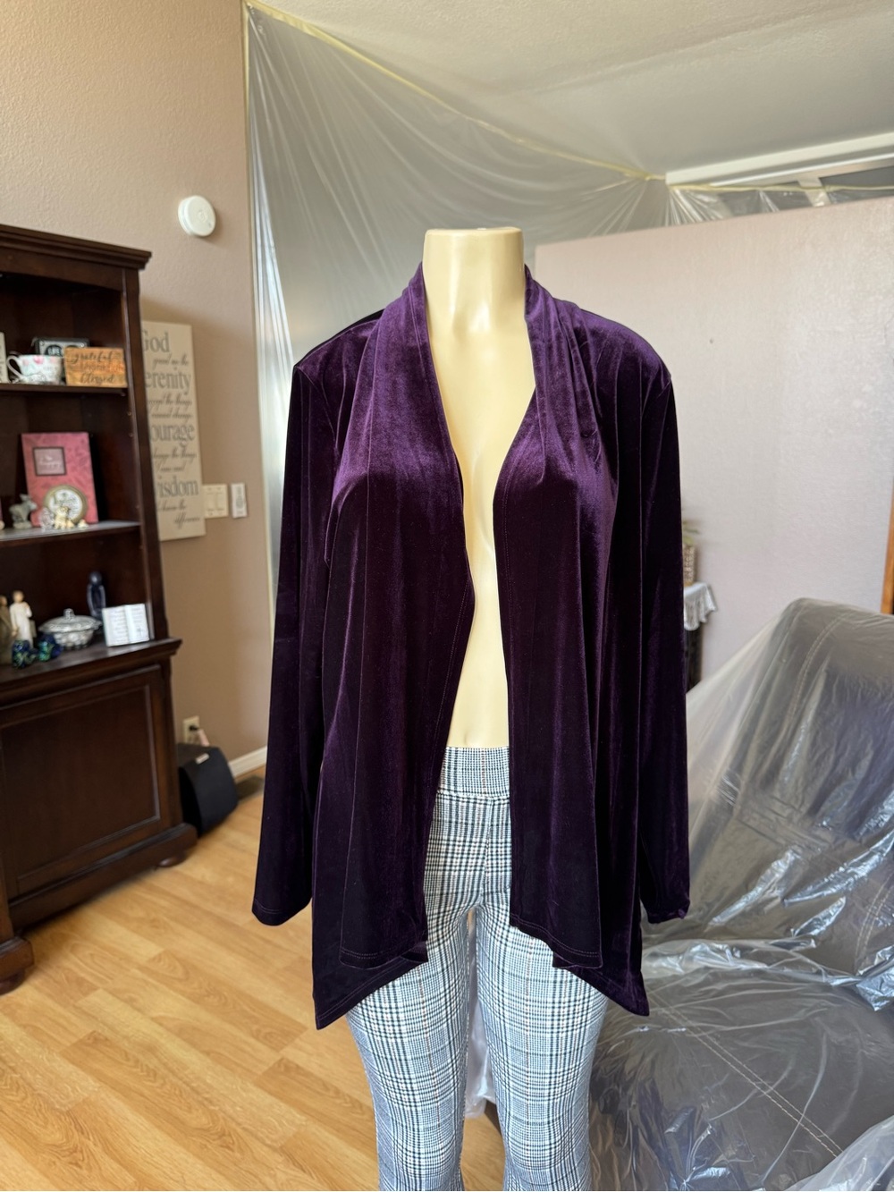 Susan Graver deep purple velvet long sleeve open cardigan-size L